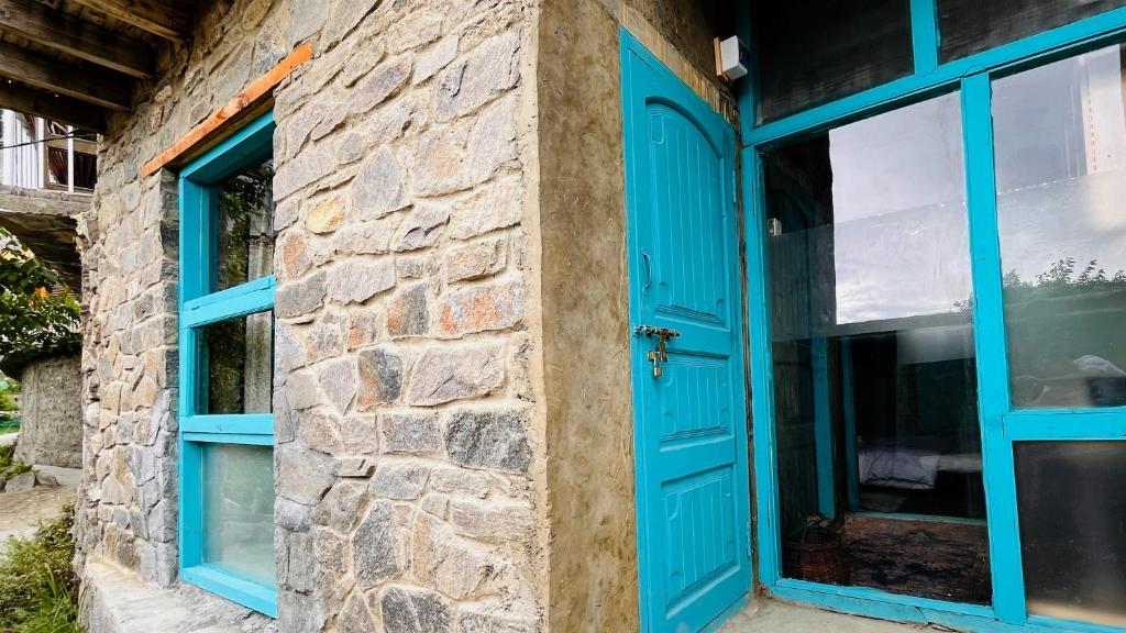 Hillhouse Hunza photo 1
