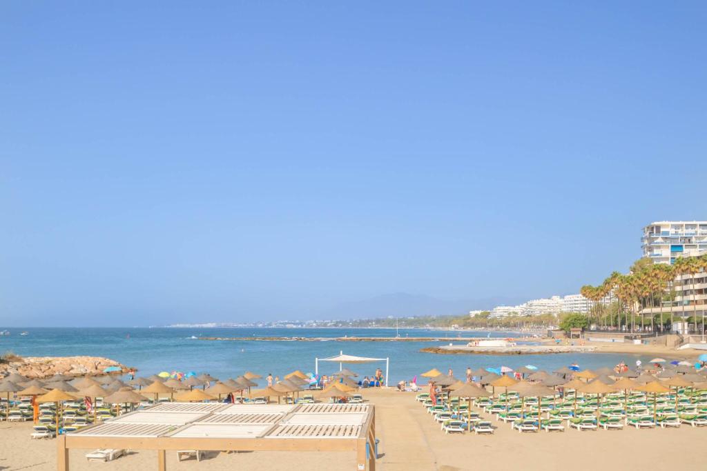 Apartamento Ocean View Marbella - Tap to explore photos