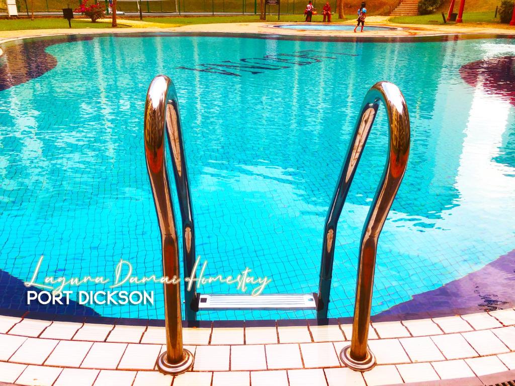 Laguna Damai Homestay Teluk Kemang PortDickson 3BR photo 4