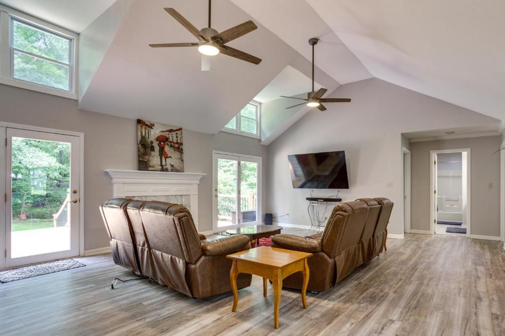Gainesville Getaway Less Than 1 Mi to Lake Lanier! photo 2