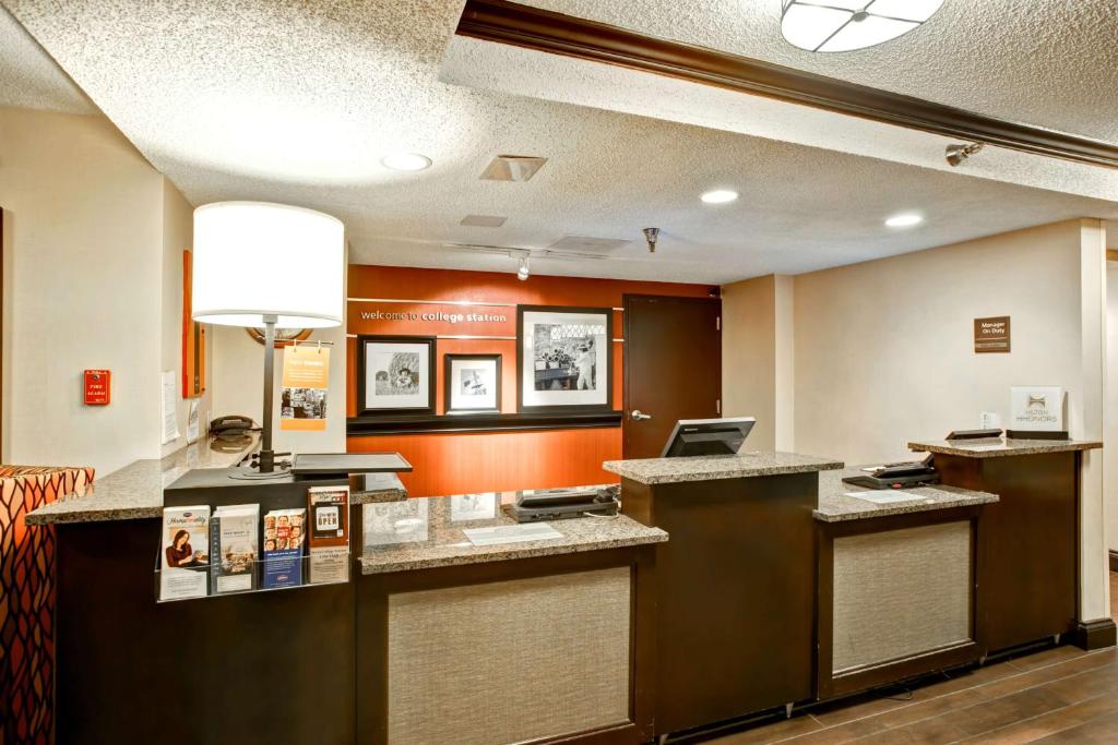 Hampton Inn College Station-Near Texas A&M University photo 3