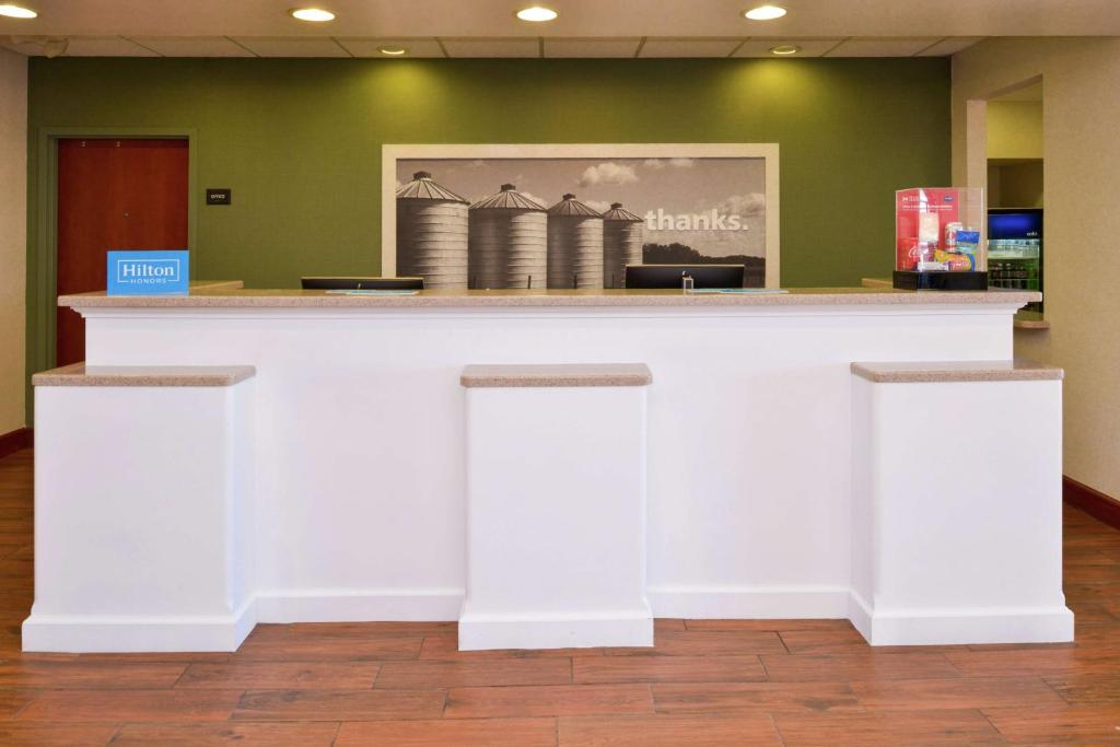 Hampton Inn & Suites Wilmington photo 3