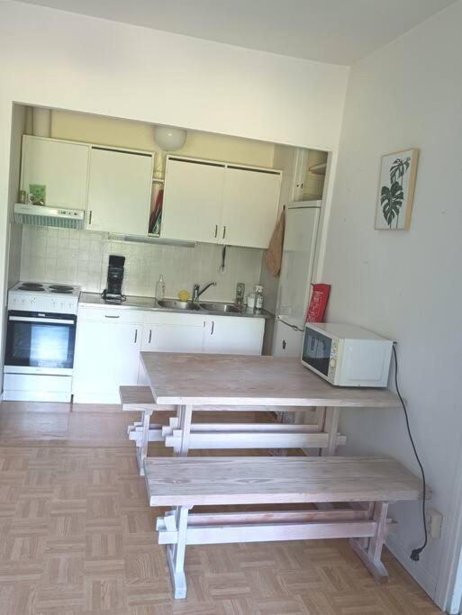 Rauhallinen kaksio, puusauna käytettävissä photo 4