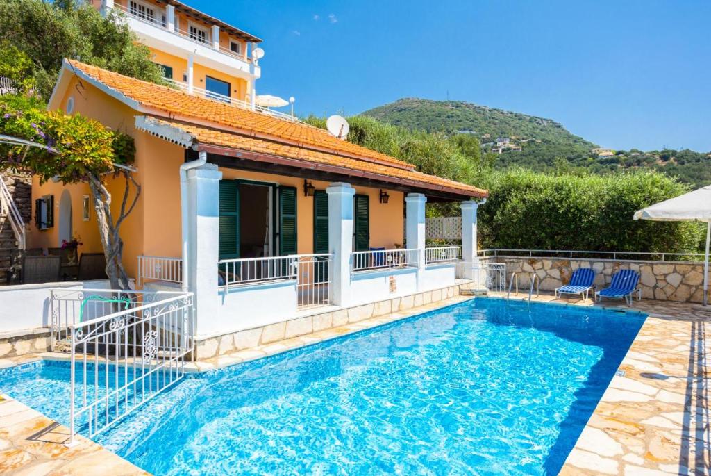 Villa Elia photo 2