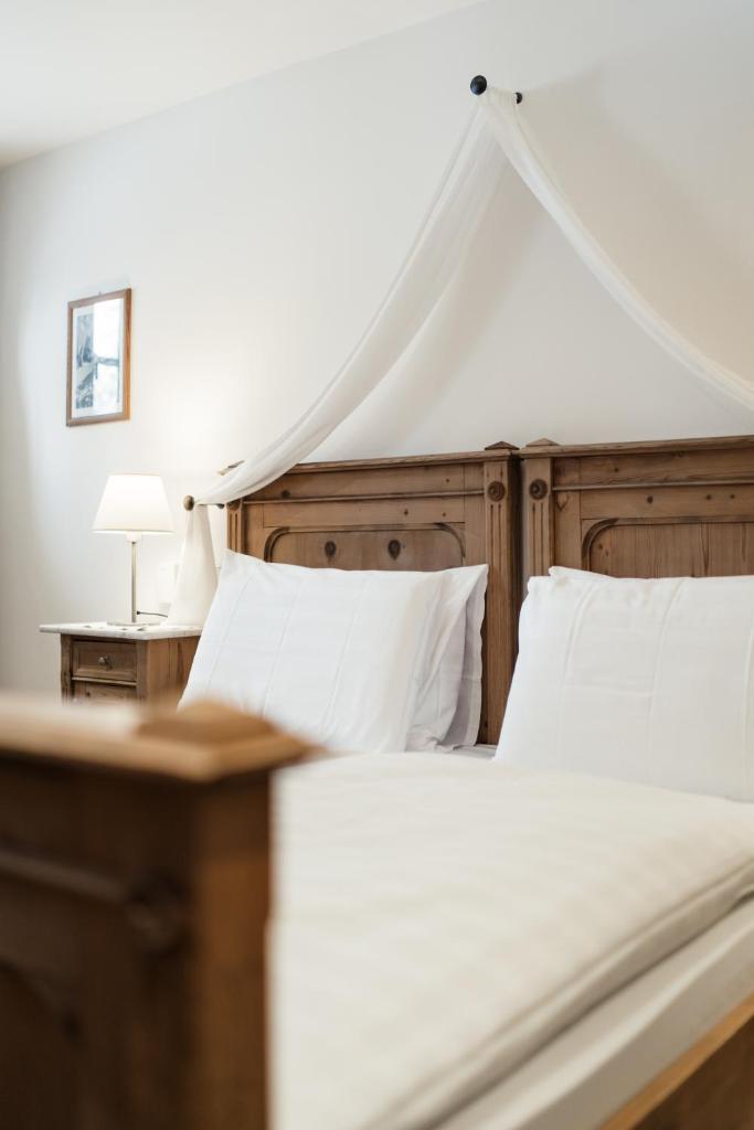 Hotel Dolomitenhof & Chalet Alte Post photo 3
