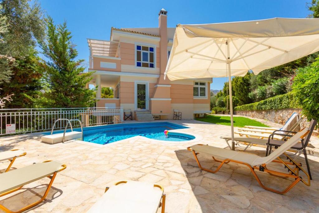 Villa Pelagos photo 3
