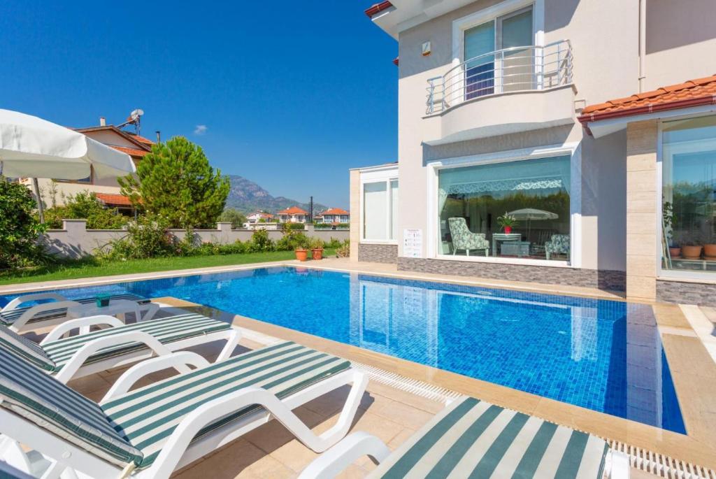 Villa Nirvana photo 4