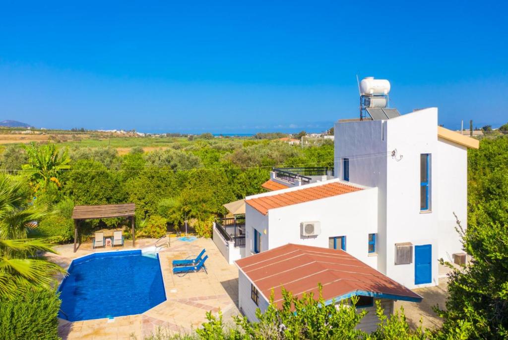 Villa Charoula Pente photo 2