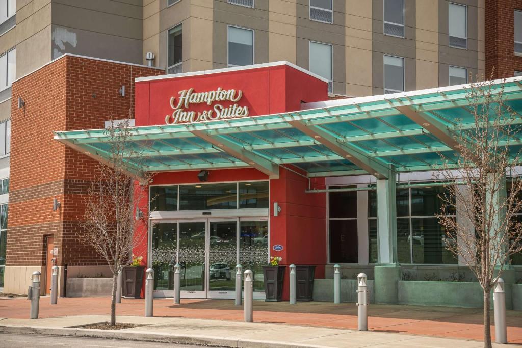 Hampton Inn & Suites Erie Bayfront photo 3