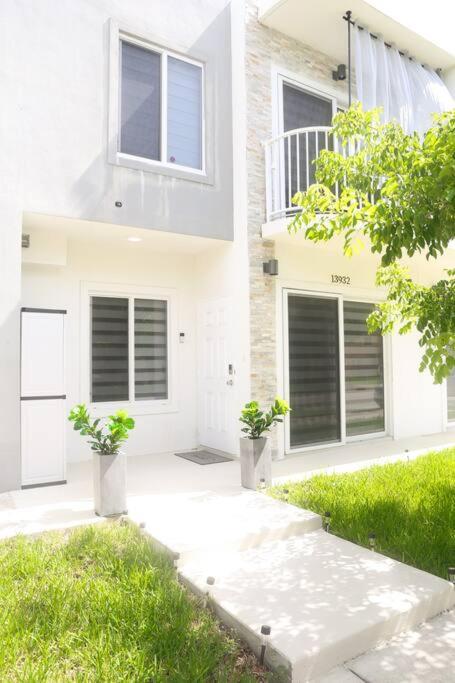 Insta Worthy Modern Bungalow