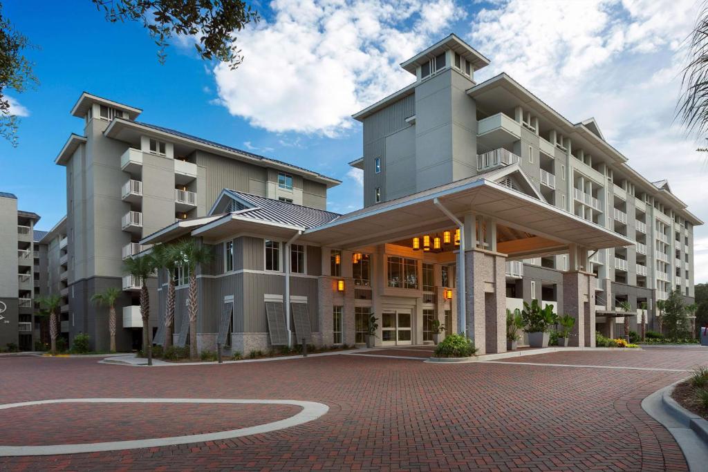 Hilton Grand Vacations Club Ocean Oak Resort Hilton Head image