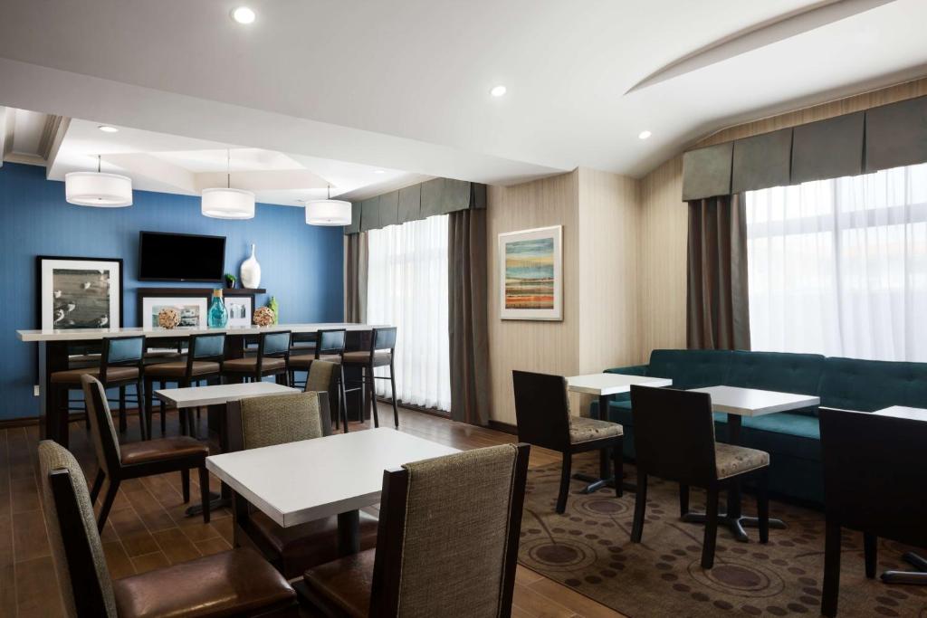 Hampton Inn Los Angeles Int'l Airport/Hawthorne photo 2