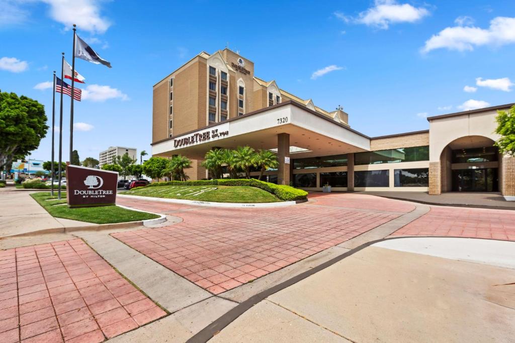 Doubletree by Hilton Whittier Los Angeles image