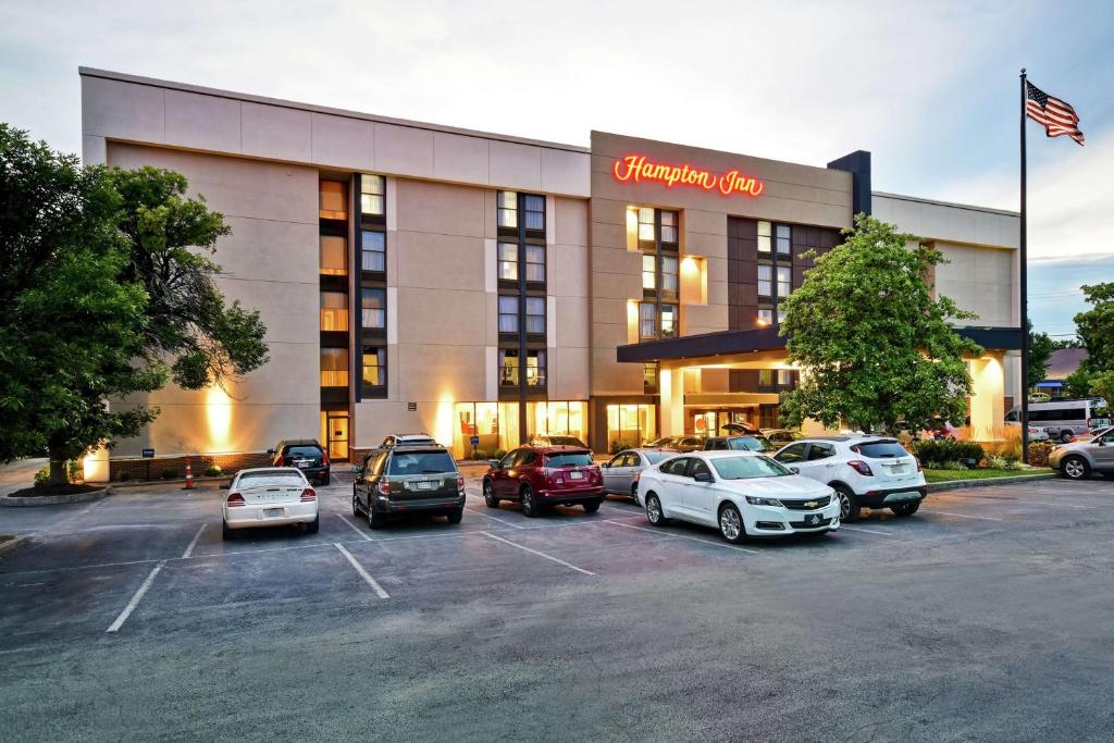 Hampton Inn I-75 Lexington/Hamburg Area image