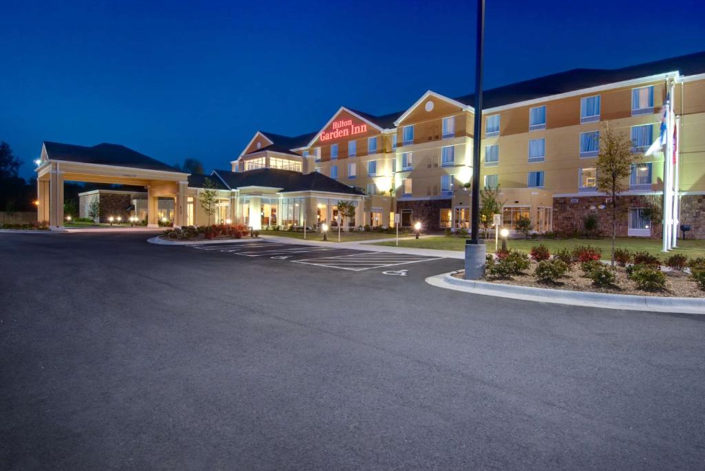 Hilton Garden Inn North Little Rock image