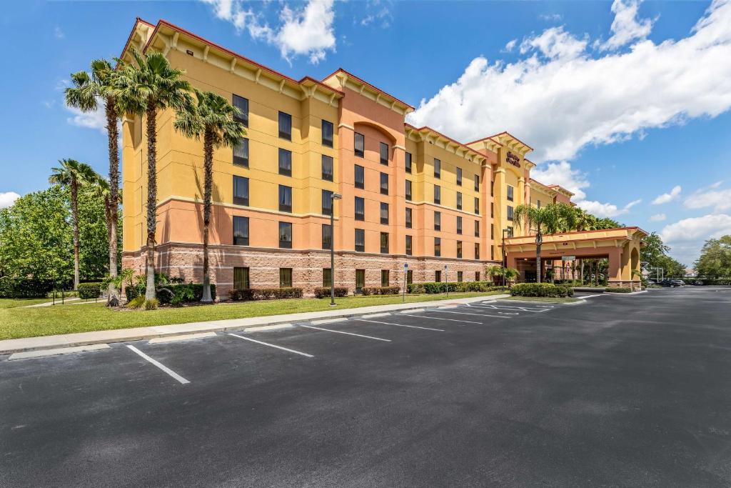 Hampton Inn & Suites Orlando-South Lake Buena Vista photo 1