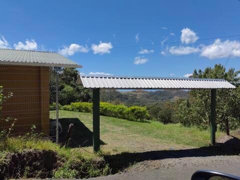 Monteverde Monte Green photo 1