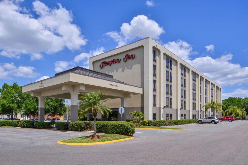 Hampton Inn closest to Universal Orlando image
