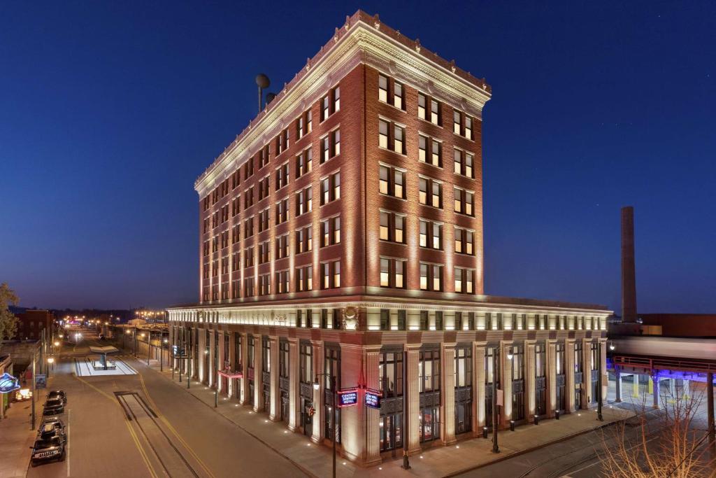 The Central Station Memphis, Curio Collection by Hilton image