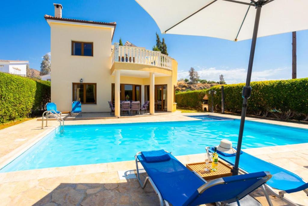 Villa Tsikkos Tessera photo 2