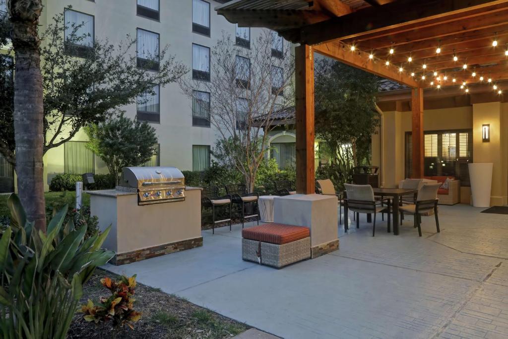 Homewood Suites by Hilton McAllen photo 4