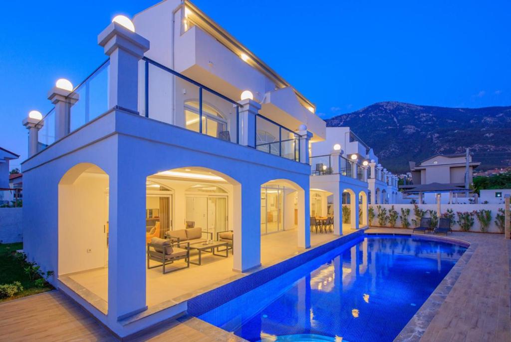 Orka World Villa 2 photo 1