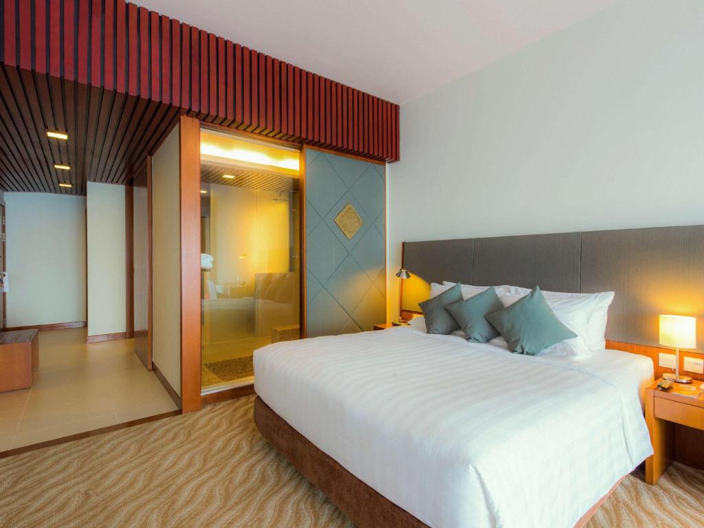 Hotel Novotel Nha Trang