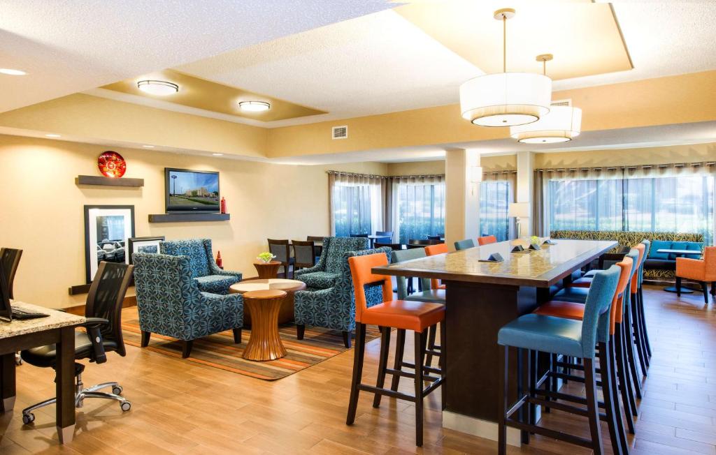Hampton Inn Spartanburg Hotel photo 3