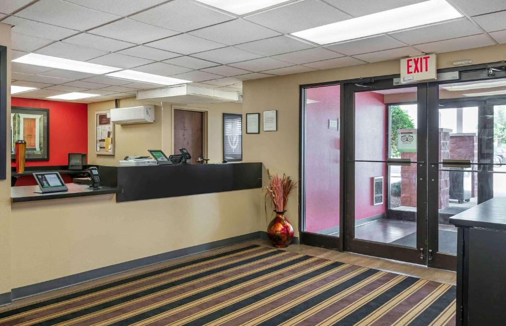 Extended Stay America Suites - Merrillville - US Rte 30 photo 4