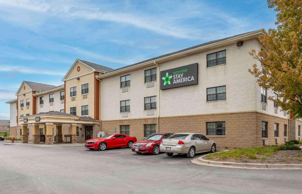 Extended Stay America Suites Milwaukee Wauwatosa image