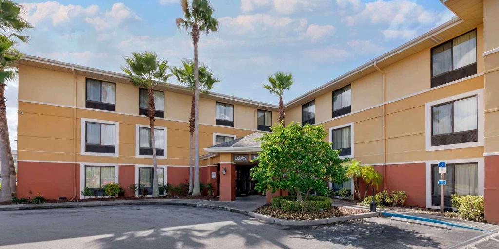 Extended Stay America Suites Orlando Theme Parks Vineland Rd image