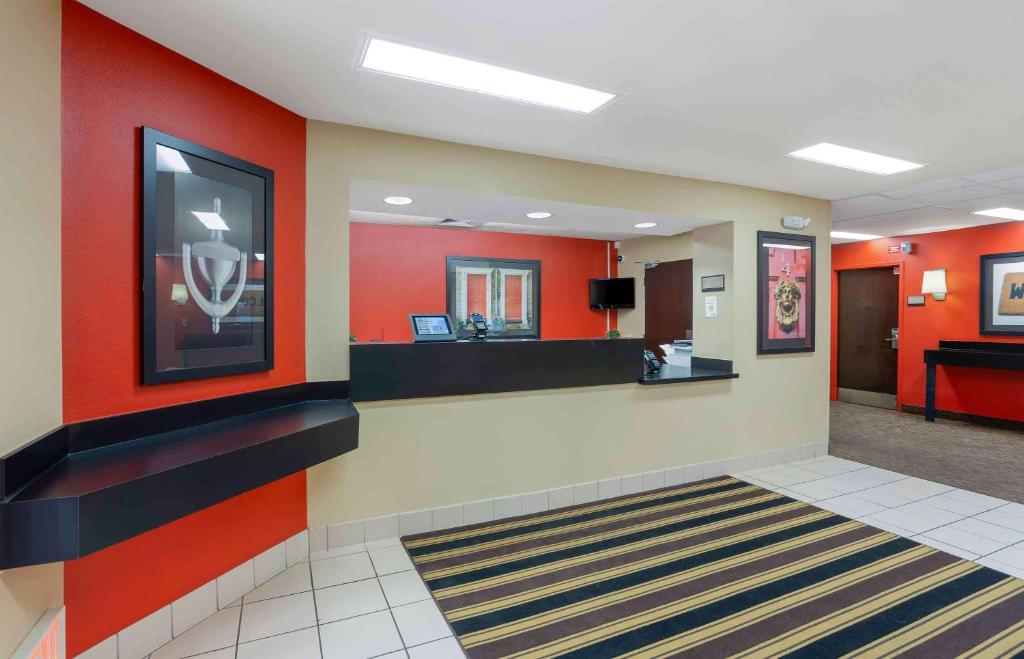 Extended Stay America Select Suites - Springfield - South photo 2