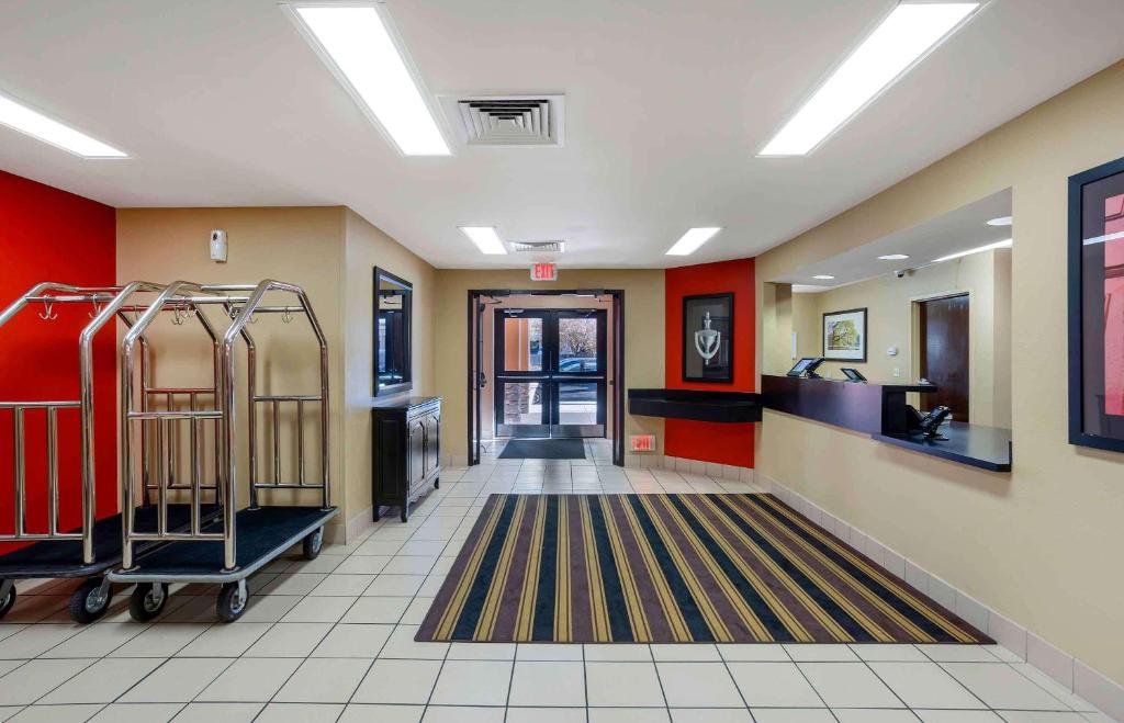 Extended Stay America Select Suites - Springfield - South photo 4