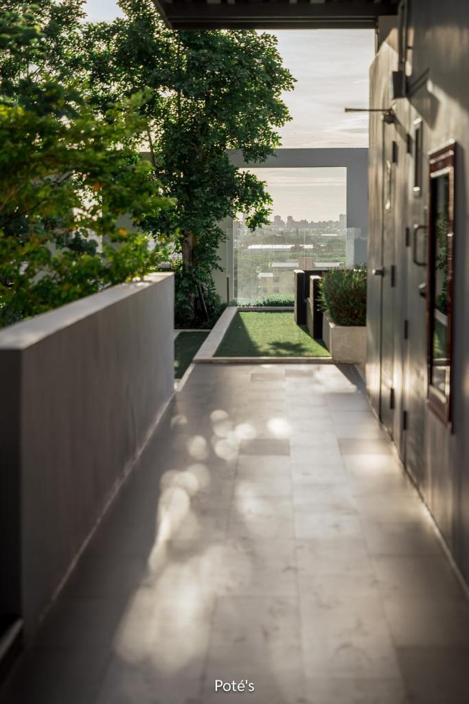 2BR Condo near DMK Airport/Joddfairs/Chatuchak photo 4