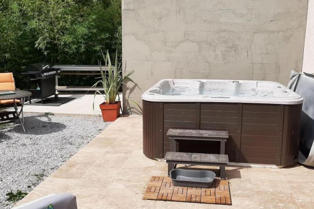 Appartement Anduze avec Jaccuzzi photo 4