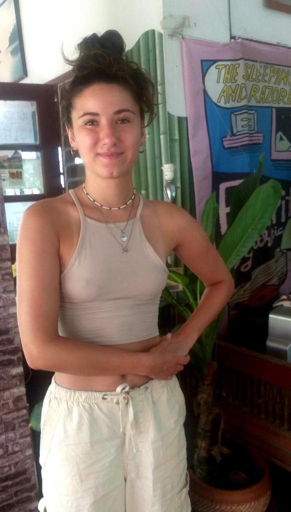 Srikrung Guesthouse photo 2