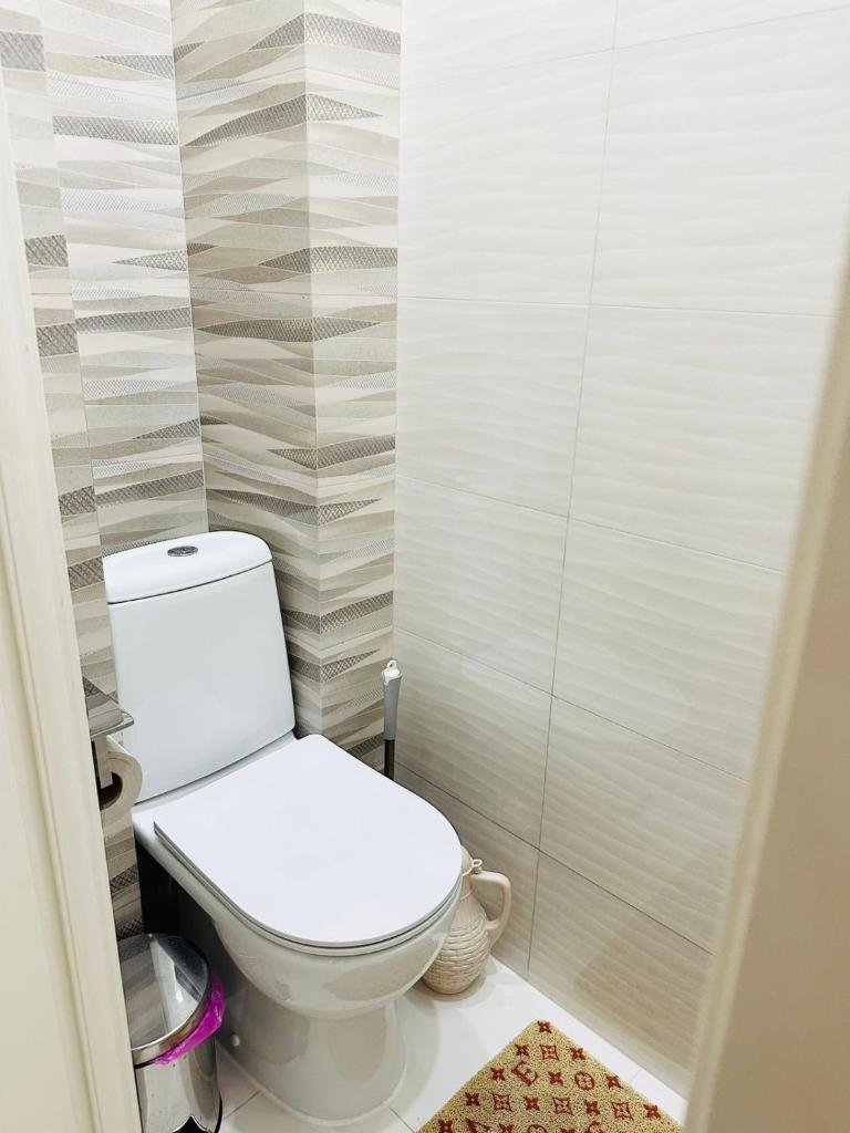 YourHouse Новая 2-х комнатная квартира по Жубанова photo 2