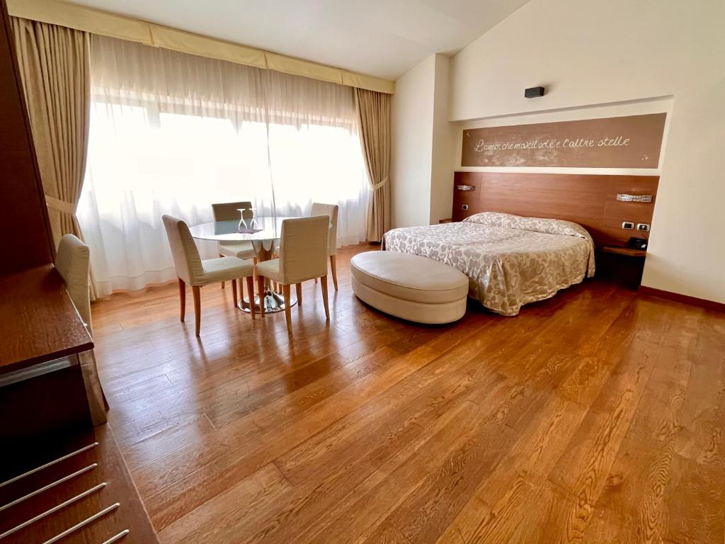 Hotel Lovere Resort & Spa photo 3