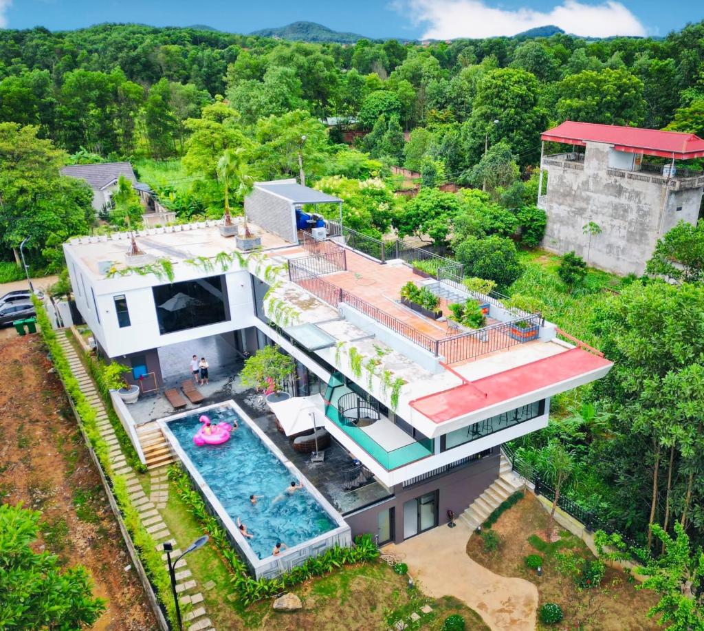 Lala Villa Ba Vì 1.000m² - View Hồ, Bể Bơi Riêng