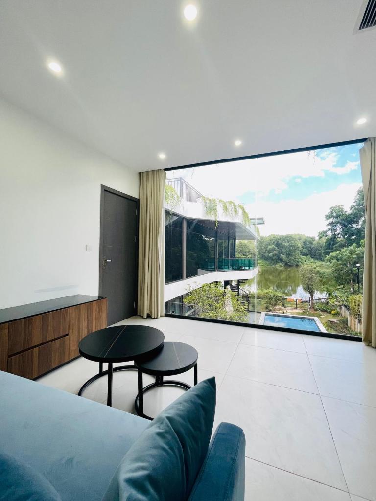 Lala Villa Ba Vì 1.000m² - View Hồ, Bể Bơi Riêng