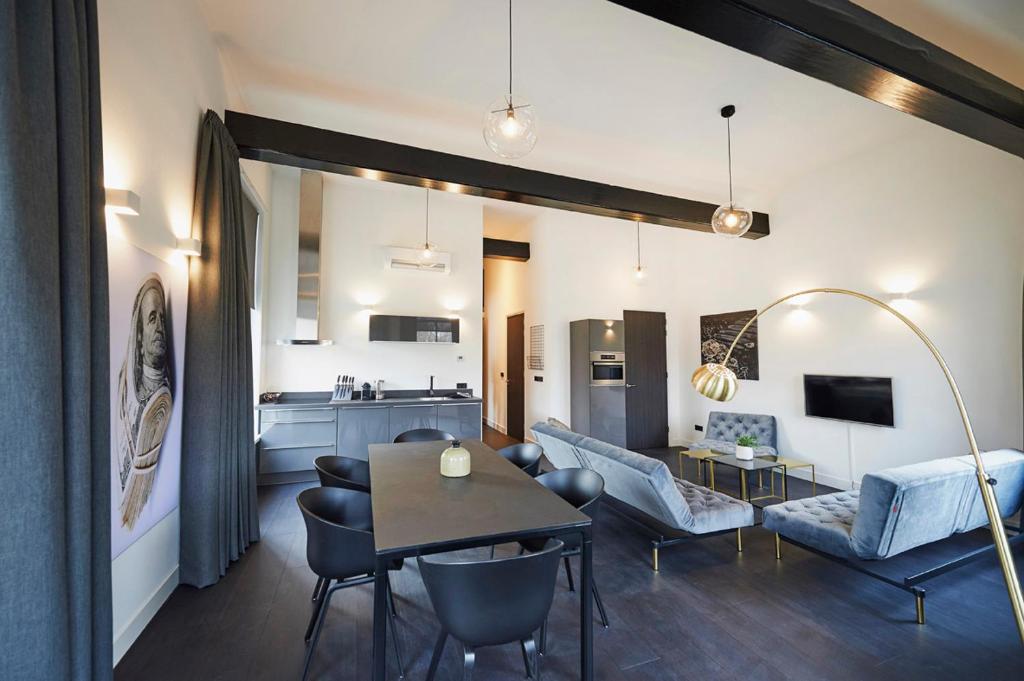 "DE BANK" - Hotel Apartments photo 3