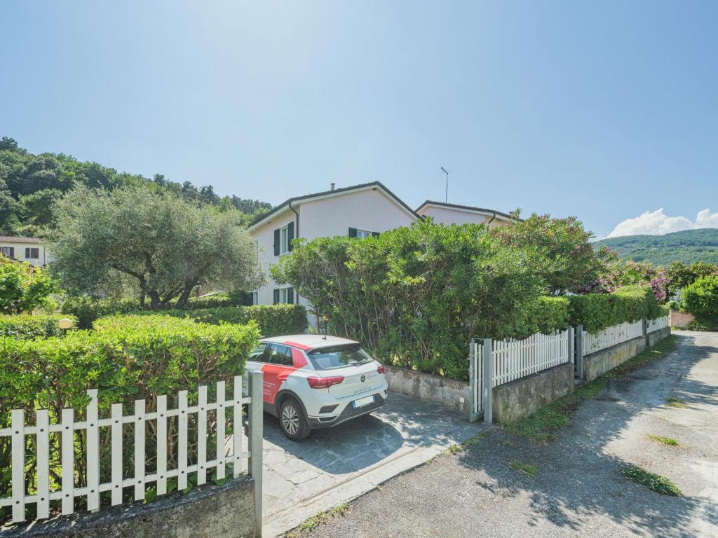 Holiday Home Lucerna Due-1 by Interhome photo 4