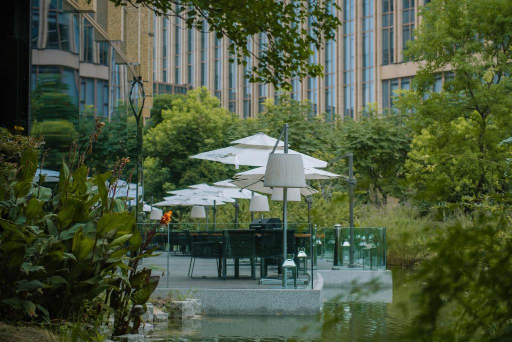 Renaissance Nanjing Olympic Centre Hotel photo 3