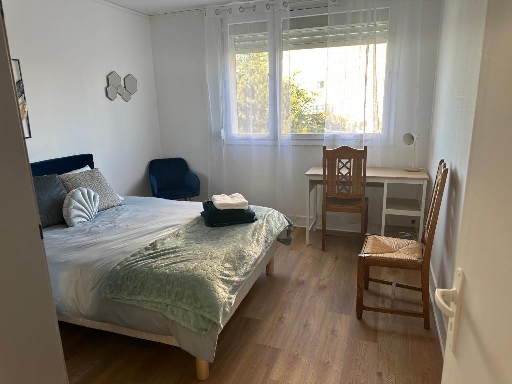 Chambre dans Résidence avec parking - proche Zenith photo 3