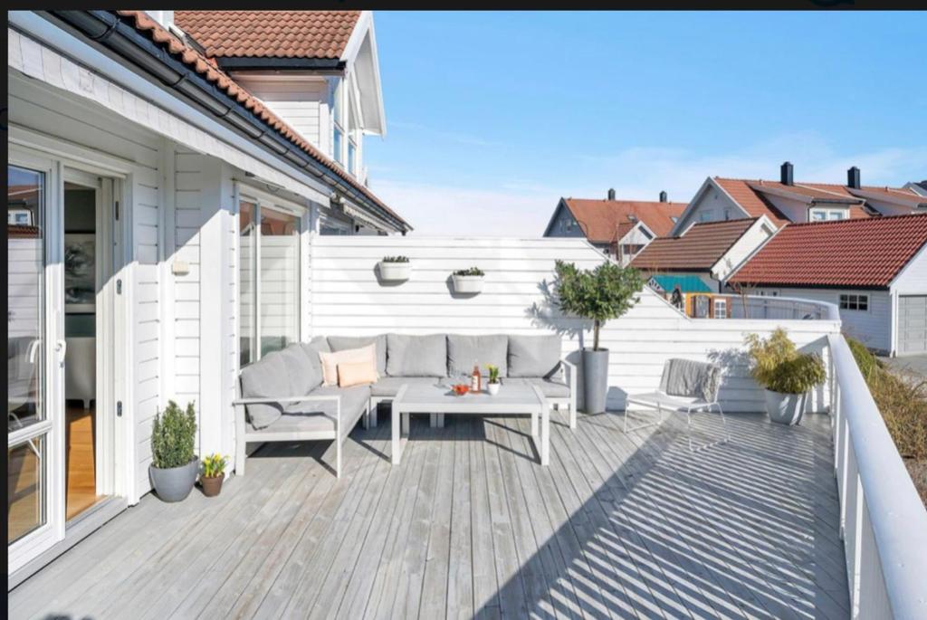 Nydelig hus med utsikt photo 2