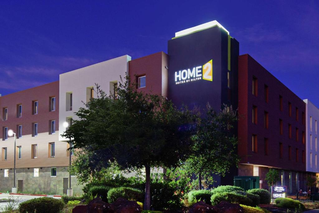 Home2 Suites By Hilton Alameda Oakland Airport photo 1