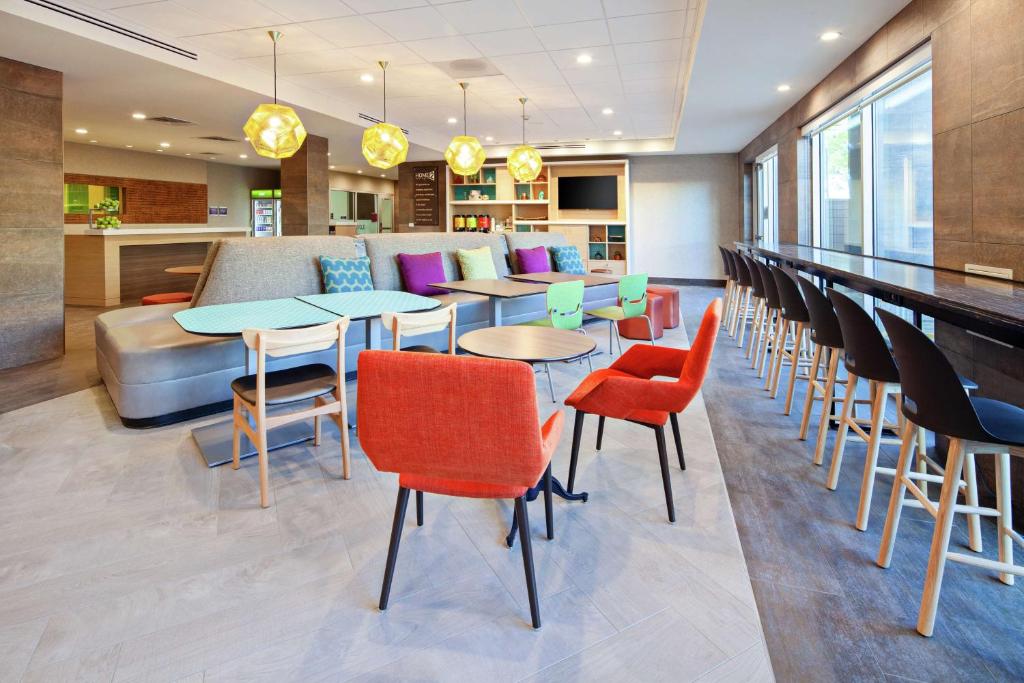 Home2 Suites By Hilton Alameda Oakland Airport photo 3