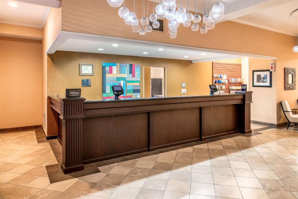 DoubleTree by Hilton Olympia photo 2