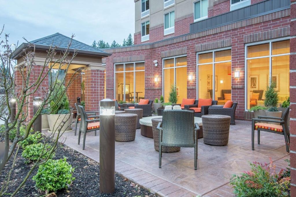 Hilton Garden Inn Olympia, WA photo 2