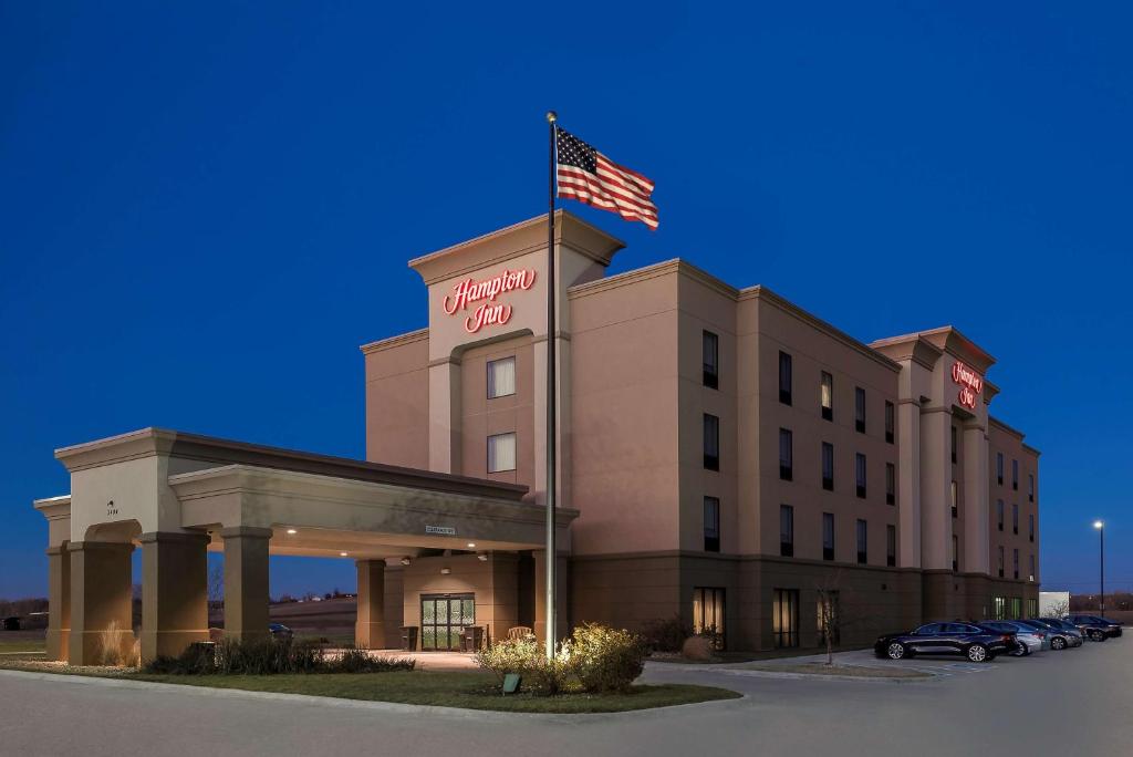 Hampton Inn Bellevue image